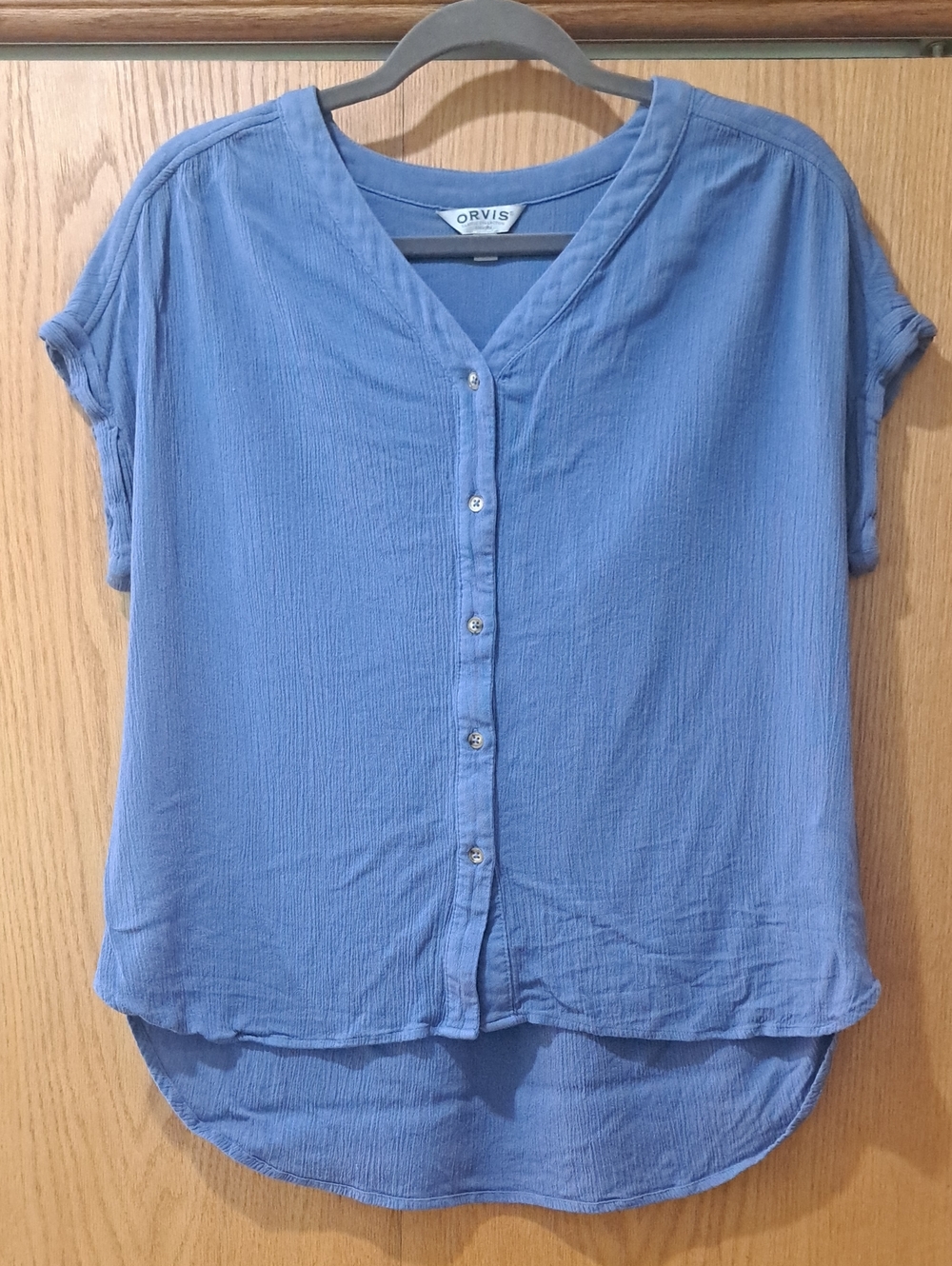 Orvis Dusty Blue Short Sleeve Button Front V-Neck Blouse